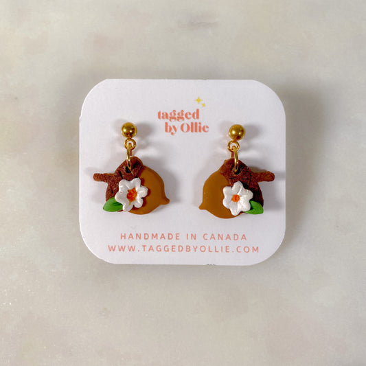 Acorn Floral Dangle
