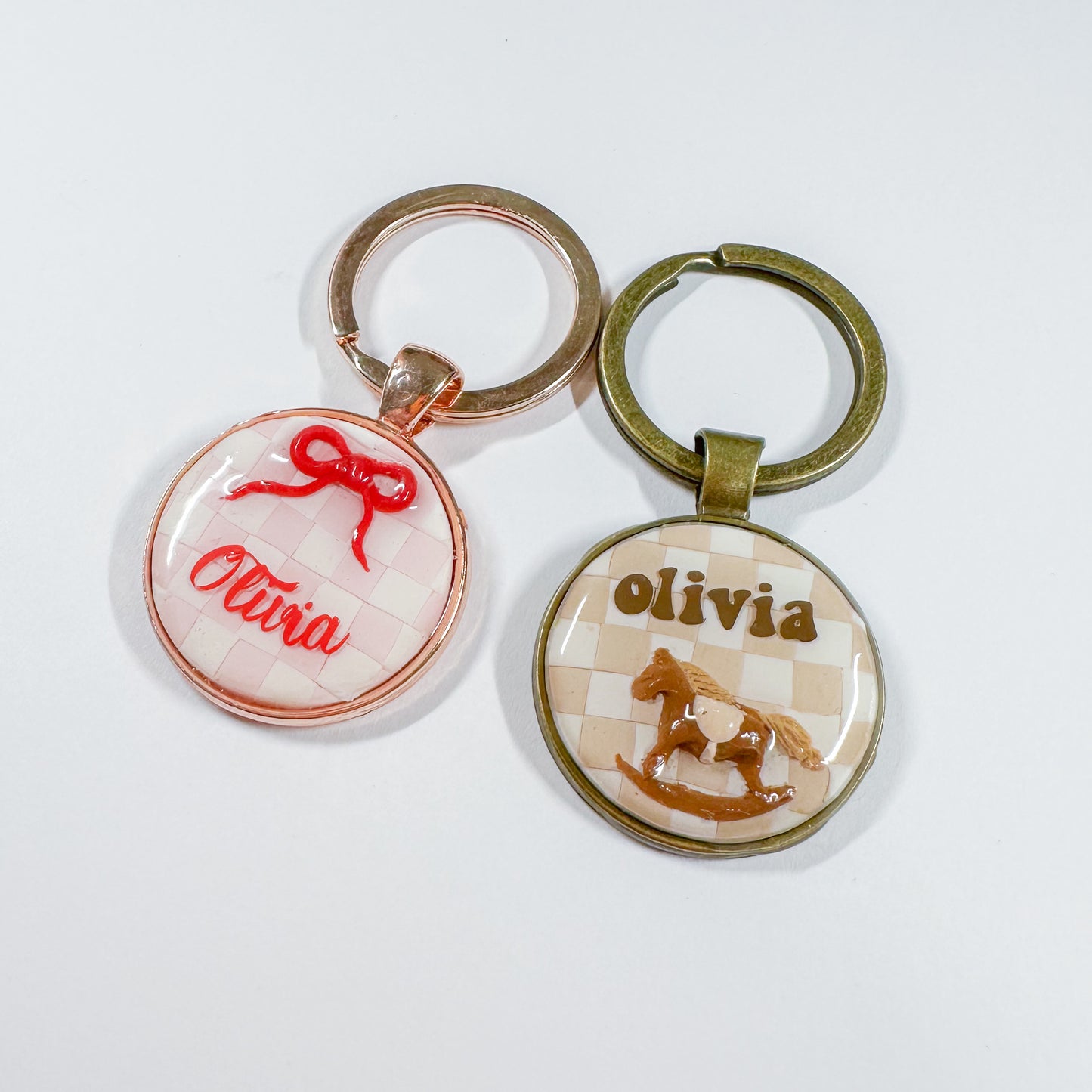 Framed Checkered Tag: Bow